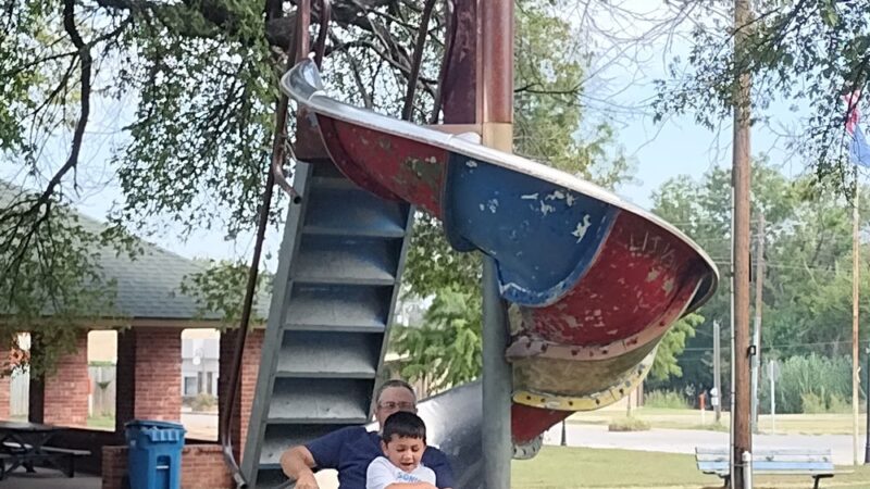 Oilton park - Oilton, OK