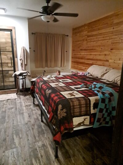 Lucky Buck's Lodge & Motel - Omaha, TX