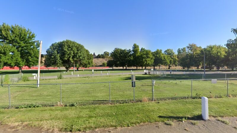 Wag N Run dog park - Omak, WA