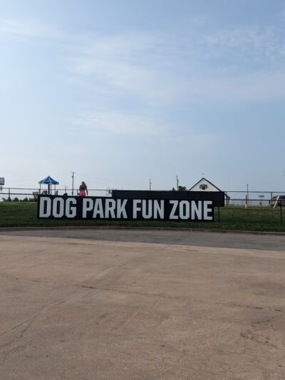 Dog park fun zone - Orlando, OK