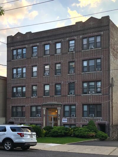 Maples on Broad - Palisades Park, NJ