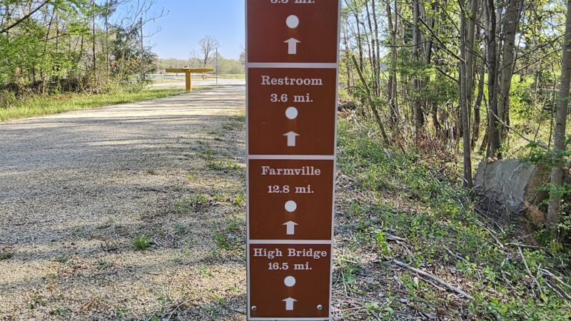 High Bridge Trail Trailhead - Elam MP 17.9W - Pamplin, VA