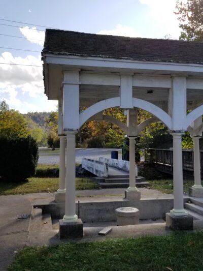 Pence Springs Flea Market - Pence Springs, WV
