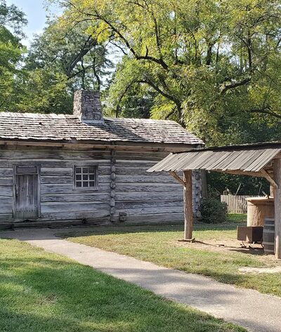 Lincoln's New Salem State Historic Site - Petersburg, IL