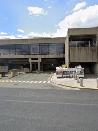 Service Animal and Pet Relief Area - Philadelphia, PA