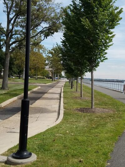 The Riverfront Greenway - Philadelphia, PA
