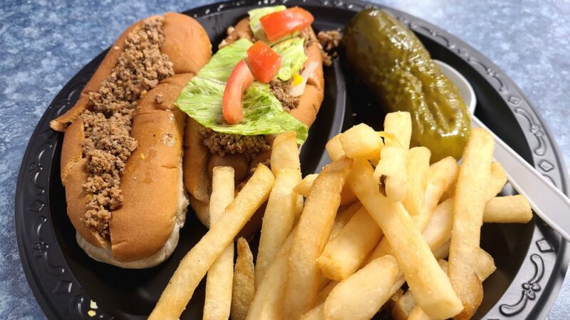 Heidi's Dog House - Pickens, SC