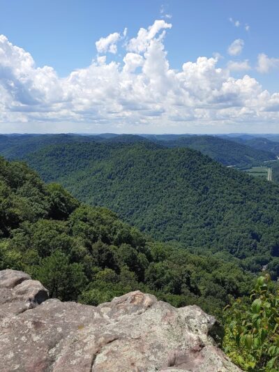 Chained Rock Trailhead - Pineville, KY