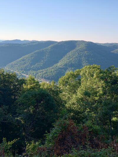 Chained Rock Trailhead - Pineville, KY