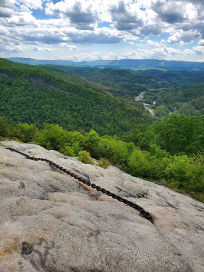 Chained Rock Trailhead - Pineville, KY
