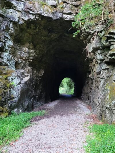 Clear Creek Hollow Trail Parking - Pineville, KY