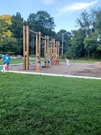 Veterans Memorial Park - Pineville, KY