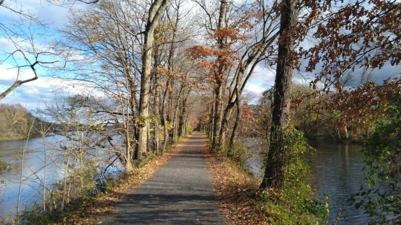 Delaware & Raritan Canal State Park Trail - Piscataway, NJ
