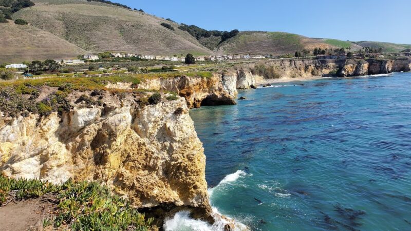 Dinosaur Caves Park - Pismo Beach, CA