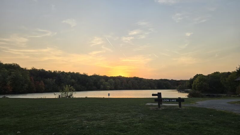 Loon Lake Parking Lot - Plano, IL