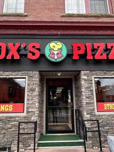 Fox's Pizza Den - Port Allegany, PA