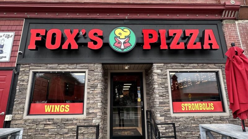 Fox's Pizza Den - Port Allegany, PA