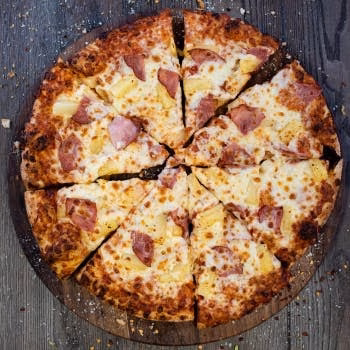 Fox's Pizza Den - Port Allegany, PA