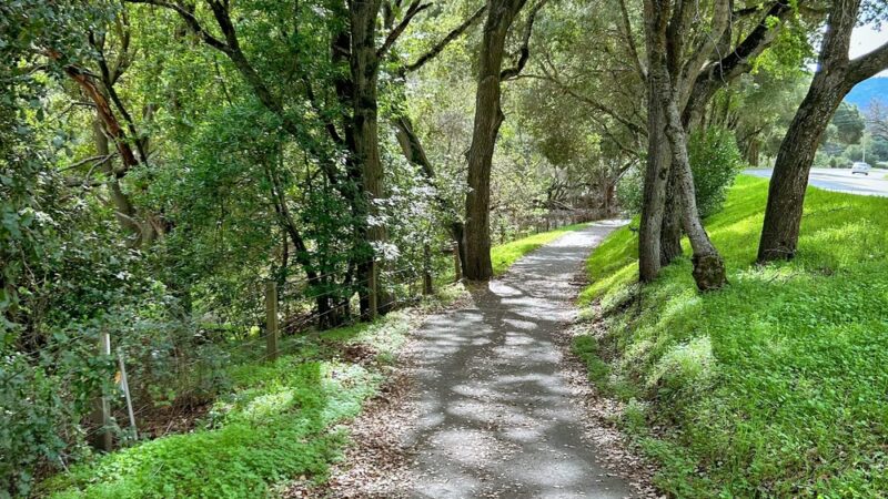 Alpine road bicycle trail - Portola Valley, CA