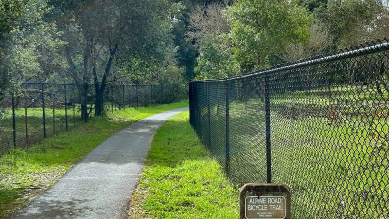 Alpine road bicycle trail - Portola Valley, CA
