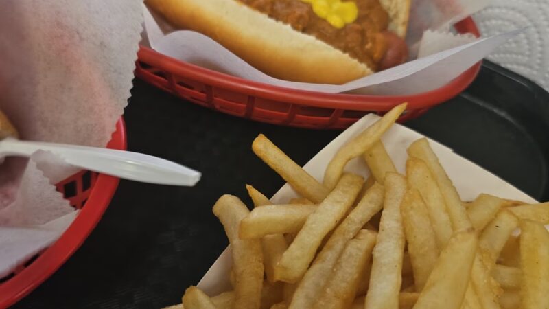 The Dog Walk - Prospect Heights, IL