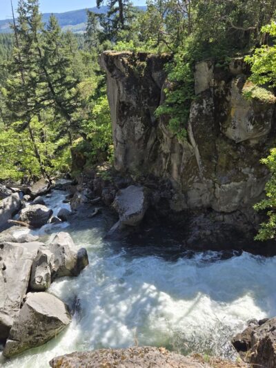 Pearsony Falls - Prospect, OR