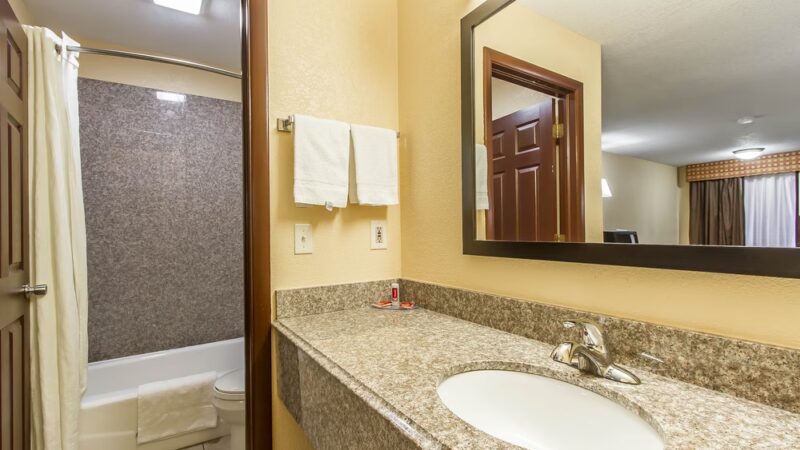 Econo Lodge - Purcell, OK