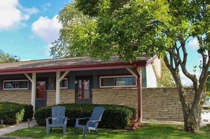 Wisconsin-Aire Motel - Random Lake, WI