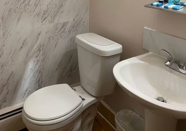 Wisconsin-Aire Motel - Random Lake, WI