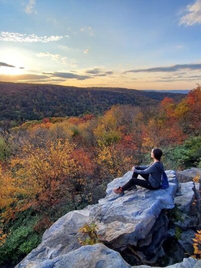 Wolf Rocks Trailhead - Rector, PA