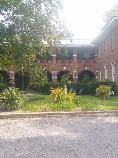 Red BOILING SPRINGS CITY PARK. - Red Boiling Springs, TN