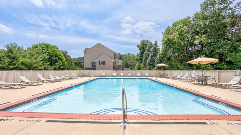 Windsor Commons Townhouses - Red Lion, PA