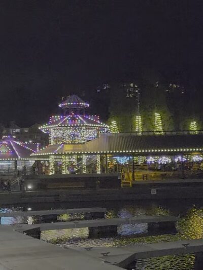 Gene Coulon Memorial Beach Park - Renton, WA