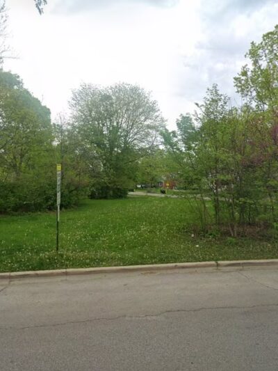Akenside/Longcommon/Woodside Triangle - Riverside, IL