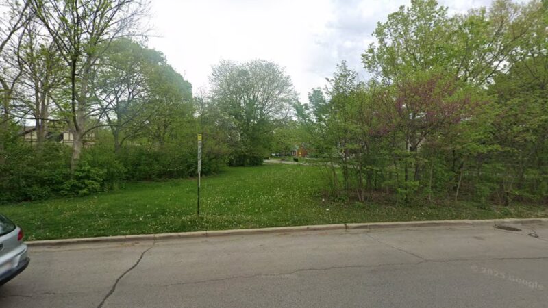 Akenside/Longcommon/Woodside Triangle - Riverside, IL