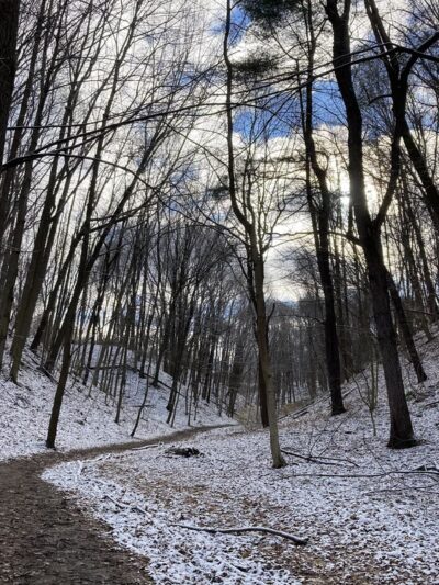 Ellison Park Penfield Rd Trailhead Parking Lot - Rochester, NY