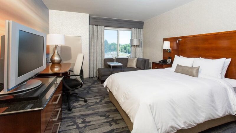 Rochester Airport Marriott - Rochester, NY