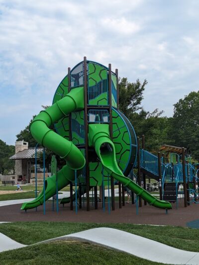 R Park - Roeland Park, KS