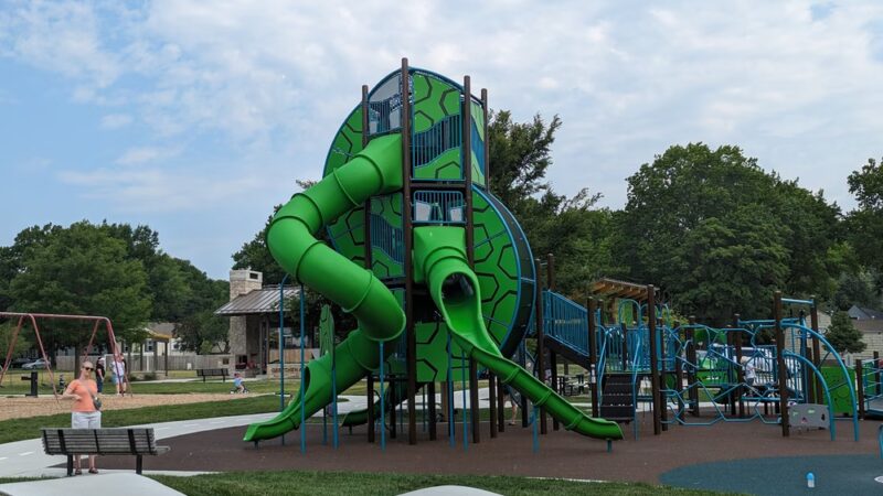 R Park - Roeland Park, KS