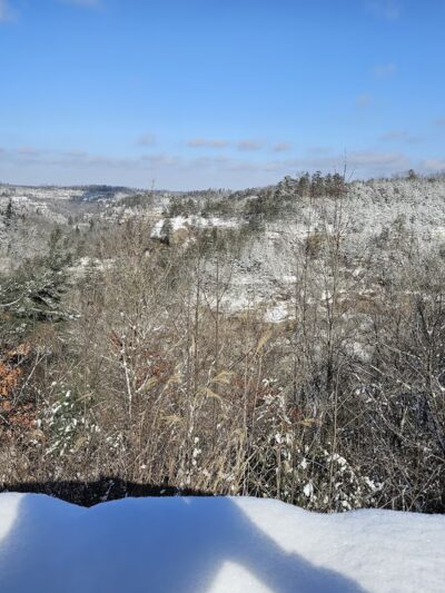 Tunnel Ridge Road Lookout - Rosslyn, KY