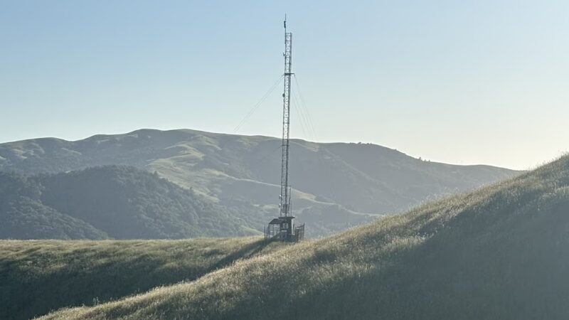 Queenstone Fire Road Trailhead - San Rafael, CA