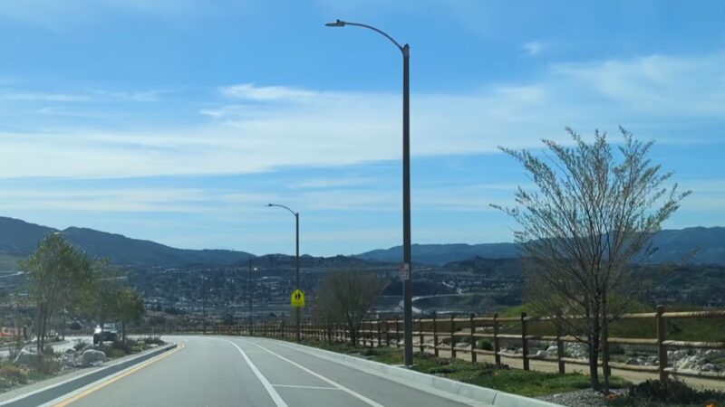 Skyline Ranch Walking Trail - Santa Clarita, CA