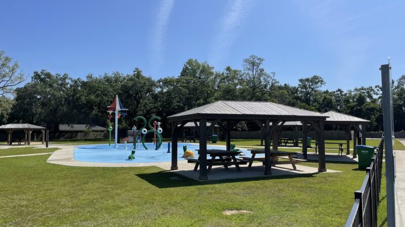Saraland Town Center Park &Splash Pad - Saraland, AL