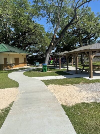 Saraland Town Center Park &Splash Pad - Saraland, AL