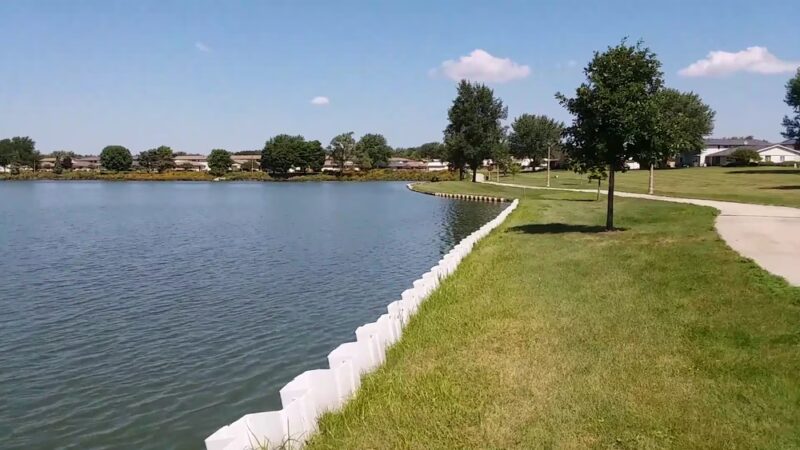 Volkening Lake - Schaumburg, IL