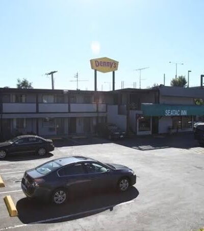 Seatac Inn and Airport Parking - SeaTac, WA