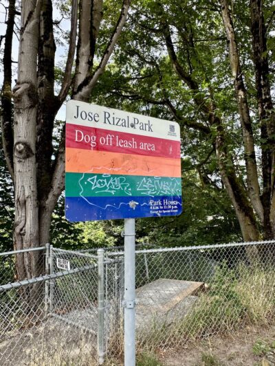 Dog Off Leash Area - Seattle, WA