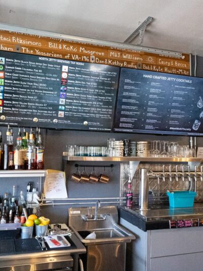 North Jetty Brewing and Cocktail Lounge - Seaview, WA