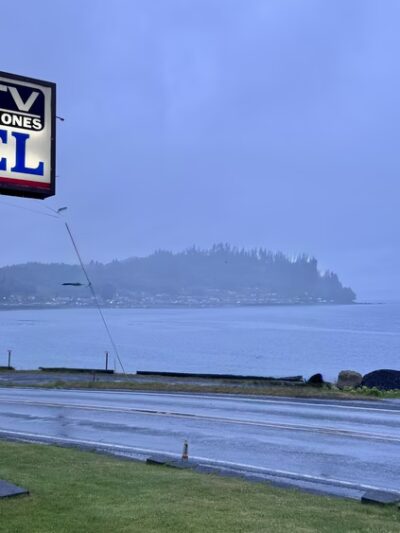 Bay Motel - Sekiu, WA