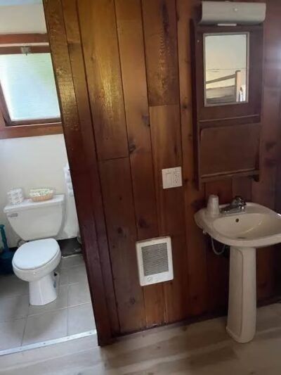 Curley's Resort & Dive Center - Sekiu, WA